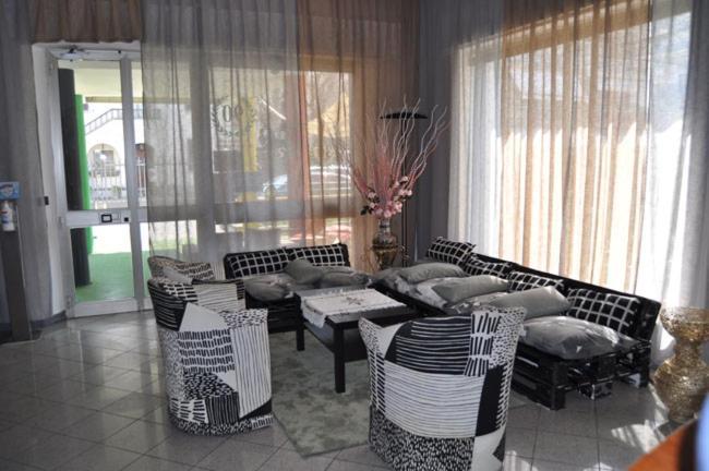 Hotel Rigobello Riccione Eksteriør billede
