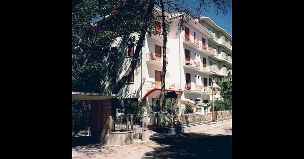 Hotel Rigobello Riccione Eksteriør billede